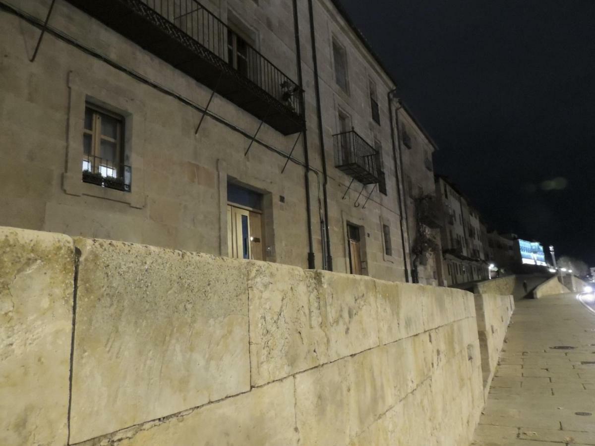 Apartamento Ribera Del Puente Salamanca Bagian luar foto